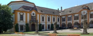 Choltice - zámek